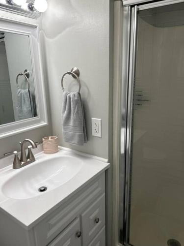 On the Sand Beachfront Condo, Newly Renovated detail