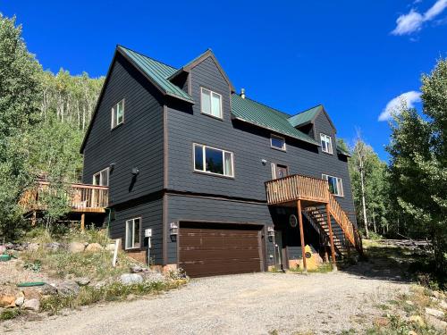 Aspen Ridge-Mountain Adventure House