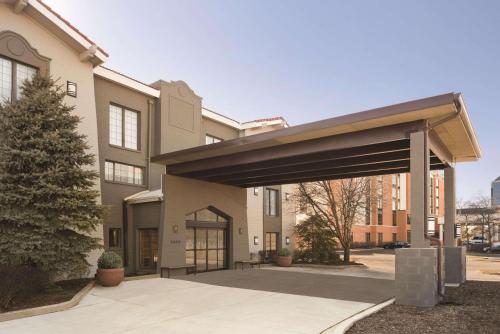 Country Inn & Suites by Radisson, Chicago-Hoffman in Hoffman Estates, USA