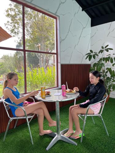 Garden, Minkana Hotel in Guano