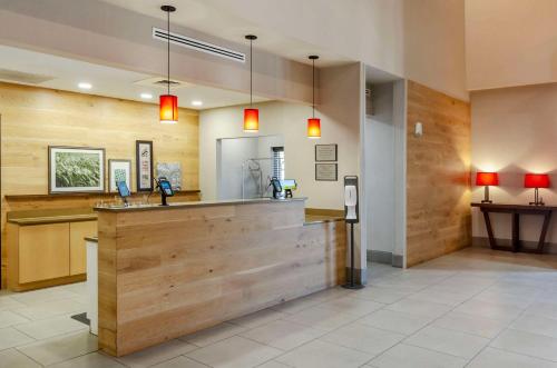 Country Inn & Suites by Radisson, Charlottesville-UVA, VA