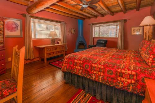 Casa Benavides Inn - image 4