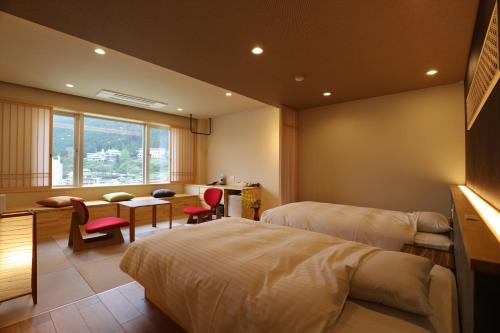 7th floor Japanese western style room - Twin bed with Futon