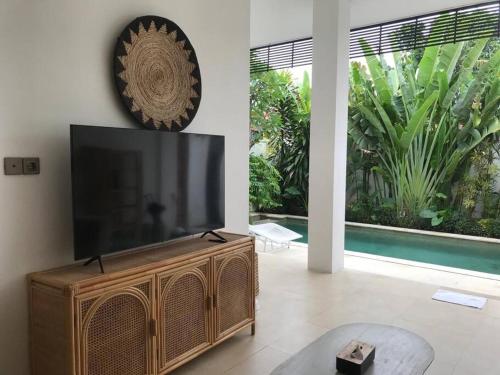 Villa Arawan - Beautiful 3BR Villa in Kerobokan