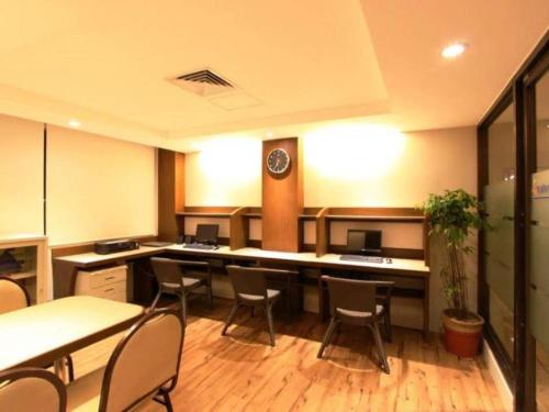 Garden Orchid Hotel