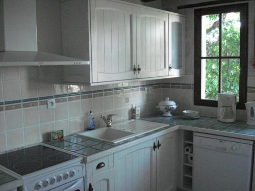 Gîte Prunay-Cassereau, 3 pièces, 4 personnes - FR-1-491-369 (Maison restauree a la campagne avec jardin, poele a bois et WIFI, proche de chemins pedestres et eta) in Authon