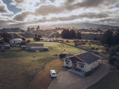 ทัศนียภาพภายนอกโรงแรม, Makoura Lodge in มังกาเวคา