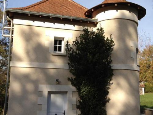 Gîte de Caractère avec Piscine Privée dans Parc Arboré Proche Châteaux de la Loire - FR-1-491-376 (Gite de Caractere avec Piscine Privee dans Parc Arbore Proche Chateaux de la Loire - FR-1-491-376) in Anže