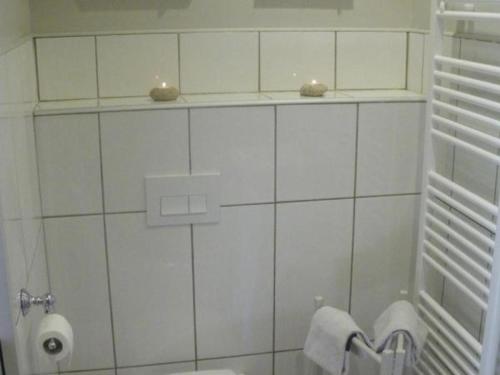 Gîte Monteaux, 2 pièces, 2 personnes - FR-1-491-422 (Charmante maison avec jardin privatif, proche des Chateaux de la Loire, animaux acceptes - FR-1-491-) in Monteaux