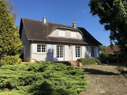 Gîte Yvoy-le-Marron, 3 pièces, 4 personnes - FR-1-491-420 - Location saisonnière - Yvoy-le-Marron