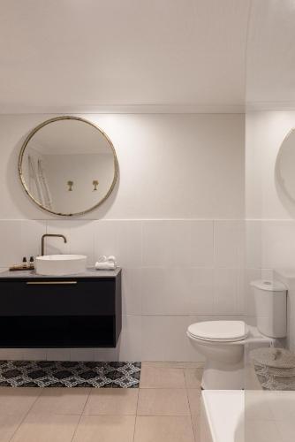 Three-Bedroom Apartment image 2