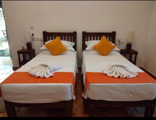 Jim's Beach Villas – Hikkaduwa, CO