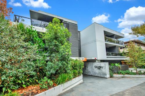 Sophisticated 2-Bed by St Kilda Botanical Gardens