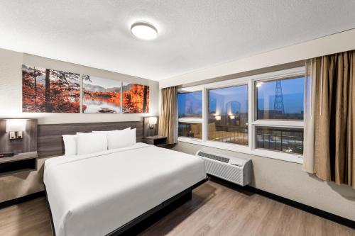 Clarion Pointe Rhinelander Downtown