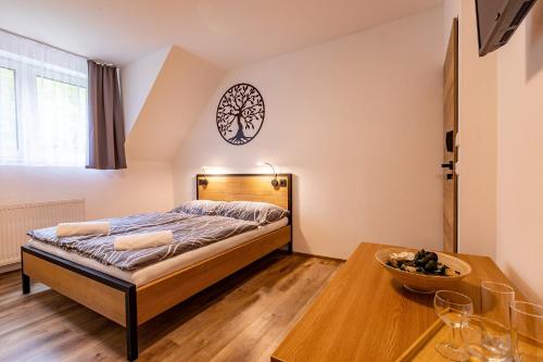 1 queen bed