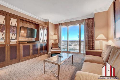 MGM Signature-37-814 1Br 2Ba F1 Pits View Balcony, Las Vegas (photo 10)