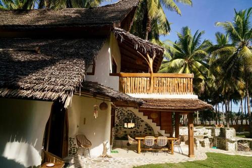 Beach-Front Sumbawa Surf House