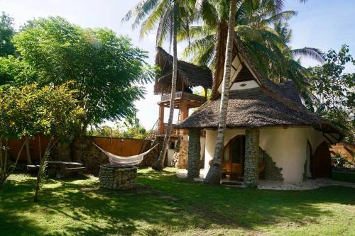 Beach-Front Sumbawa Surf House