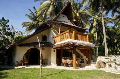 Beach-Front Sumbawa Surf House