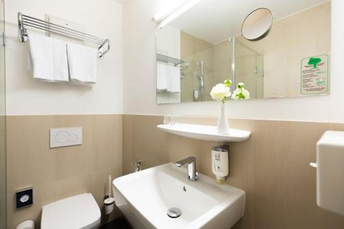 Novum Hotel Imperial Frankfurt Messe - image 13