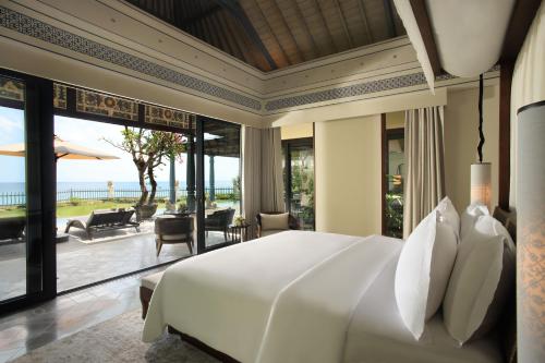 Jumeirah Bali - Tap to explore photos