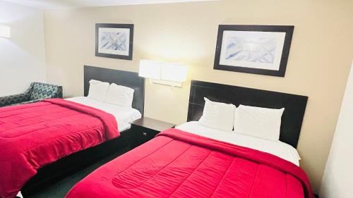 2 double beds