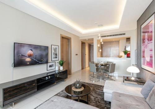 Your Story of Luxury Begins Here - image 7