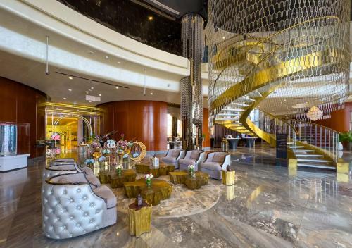 Your Story of Luxury Begins Here - image 9