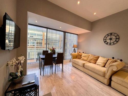 Teds Apartments - Town Centre - Apt 2, Blackpool