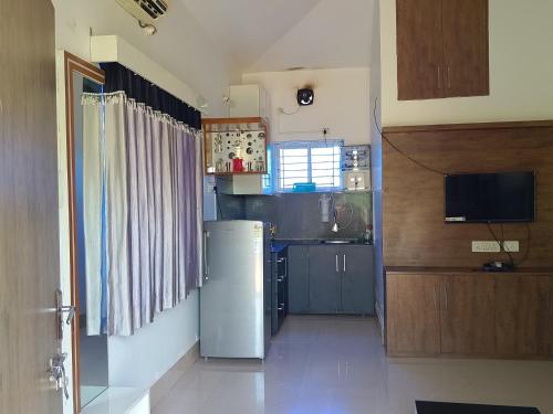 Létesítmények, Myra's Mansion in Nakhisahi