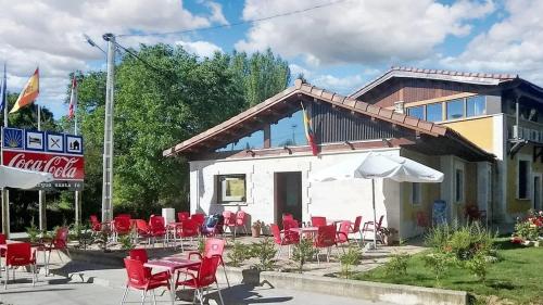  Spacious and Modern House in Cardenuela Riopico in Cardeñuela-Ríopico