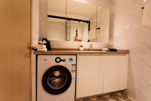 Baie, The Q Residence Vientiane  in Xaysetha