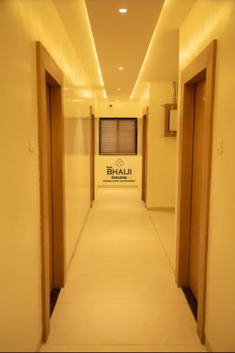 Hotel Bhaiji Executive