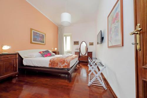 4BNB - Leone IV Apartment - image 14