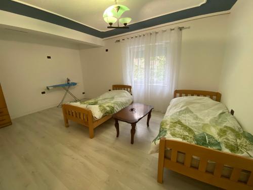 Apartament me qera 2+1