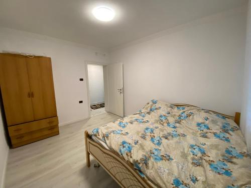 Apartament me qera 2+1