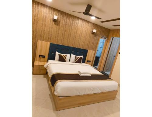 Hotel Parth Residence, Deoria, Uttar Pradesh