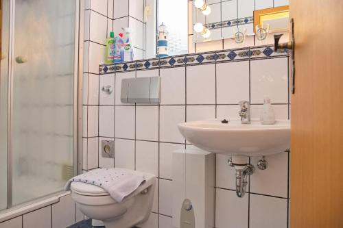 Kamar Mandi, Haus Seerose App 3 inkl WLAN in Gromitz
