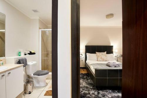 Icon City Centre - No Load Shedding! Room Type - One-Bedroom Apartment