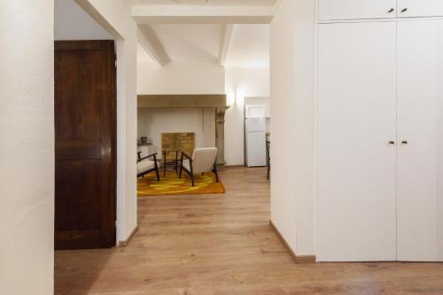 Uffizi 3 bedrooms by Mmega - image 9