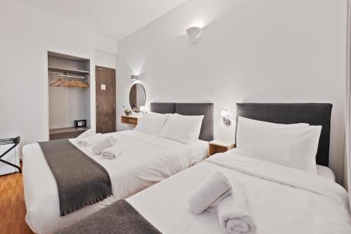 Hotel Adonis Athens – Athens, NY