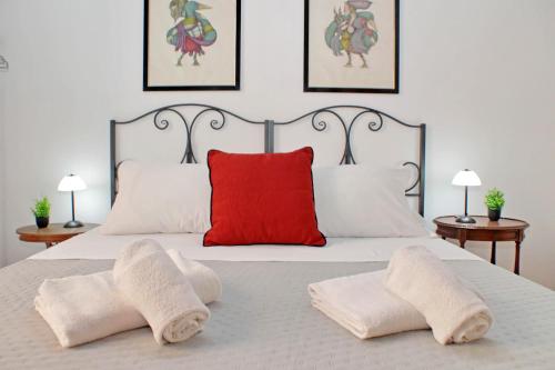 4BNB - Lungaretta Jacuzzi Apartment - image 8