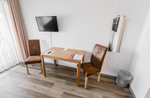 Hotel-Restaurant Zum Schwalbennest 4