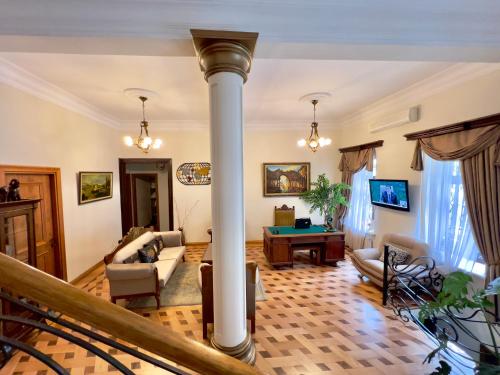 Luxor Garden – Batumi, IL