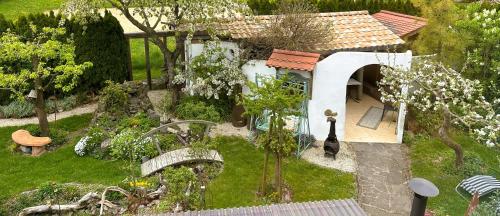 Garden, Ruhe Oase am Riesrand in Unterschneidheim