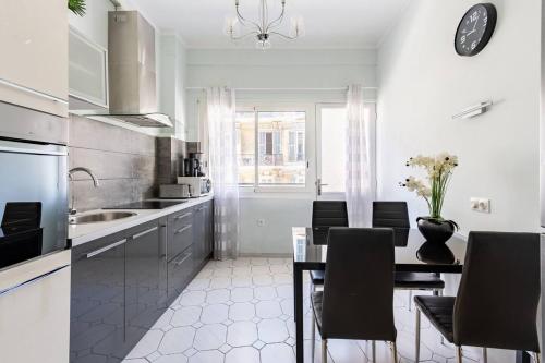 NOTRE DAME - Huge sunny modern 2BR flat - Terrace, Nice (fotografie 10)
