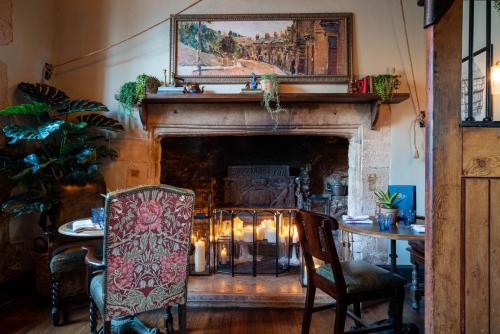The George Inn & Plaine in Norton St Philip