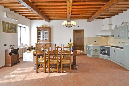 Kjøkken, Holiday Home in Tuscany with Pool  Vineyards in Borgonuovo