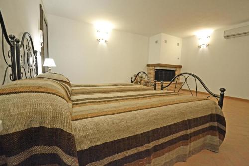 Villa with Private Pool image 7