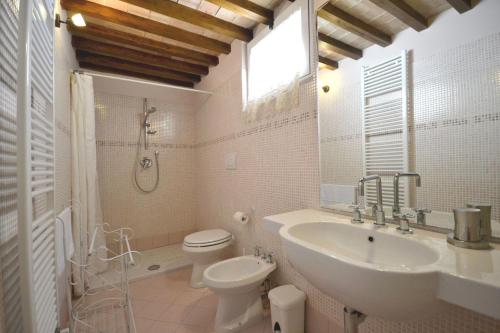 Villa Il Palazzone - image 4